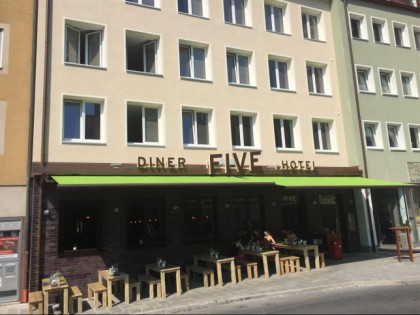 照片: Five Diner